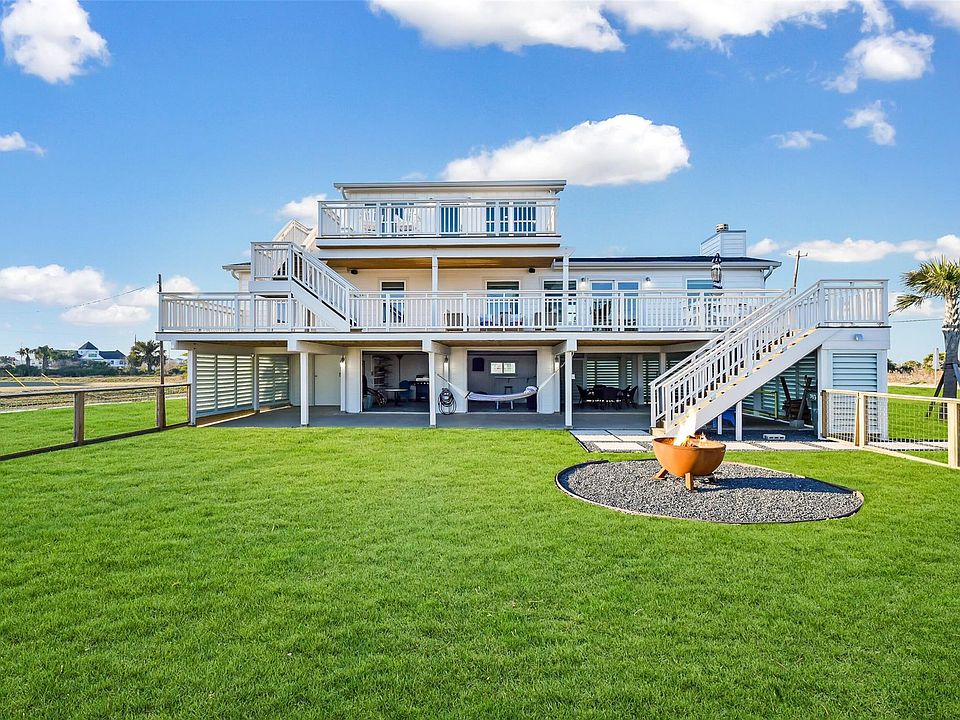 1st image of 3913 Eleven Mile Rd