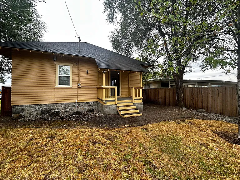 1424 W Montgomery Ave — Photo 26