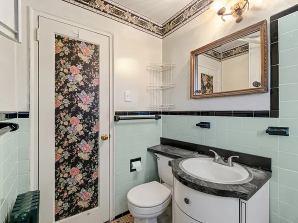 220-47 73rd Avenue image 11 of 19