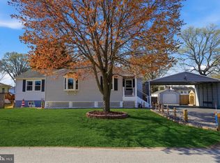 1556 Reinhardt Ln, Glen Burnie, MD