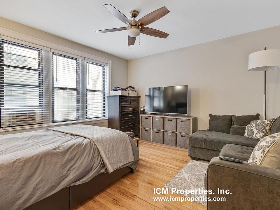 1st image of 621 W Melrose St #1N