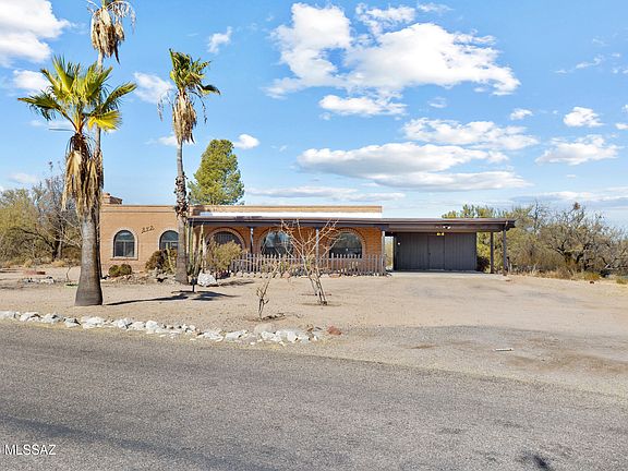 2nd image of 842 W Calle De Marzo
