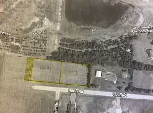 Robin Rd, Black Creek, WI 54106