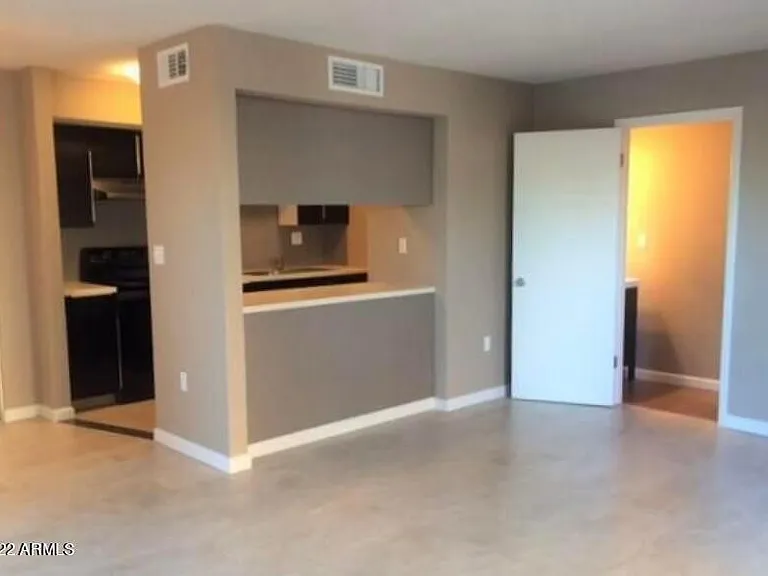 6118 W Morten Ave #6118 — Photo 4
