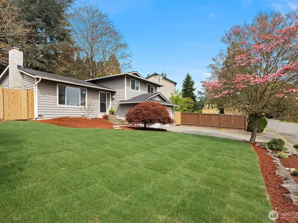 14011 98th Avenue NE, Kirkland, WA 98034