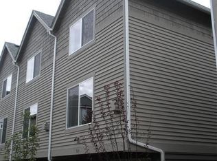 707 NE North St #94, Seattle, WA 98133