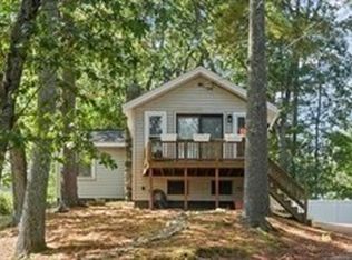 36 Elm Rd, Westford, MA 01886