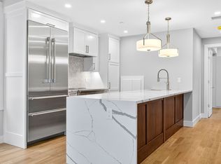 551 E 7th St #1, Boston, MA 02127