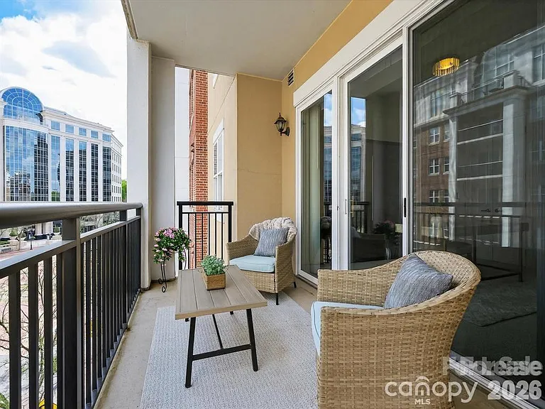 4620 Piedmont Row Dr #408 — Photo 33