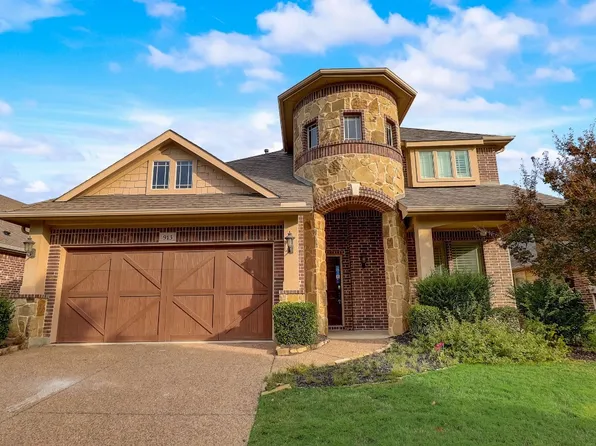 913 Lighthouse Ln, Aubrey, TX 76227
