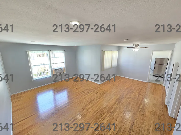 14355 Burbank Blvd #18 — Photo 3