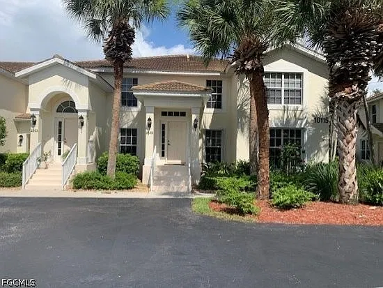 2 bed, 2.0 bath, 1530 sqft, $4,700 — Photo 3
