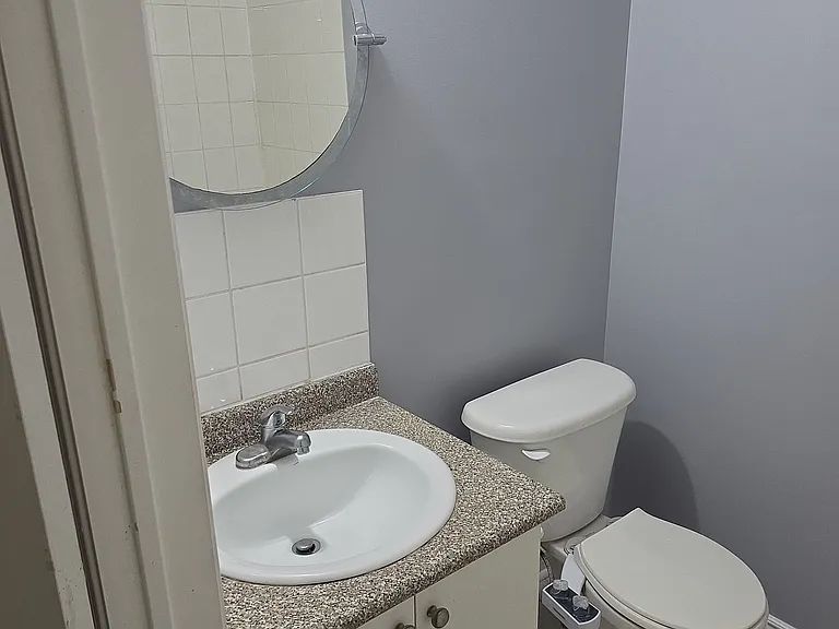 84 Alfonso Cres E #BASEMENT — Photo 5