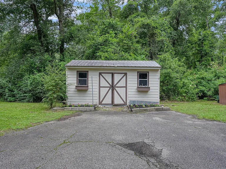 1251 Pruitt Rd — Photo 30