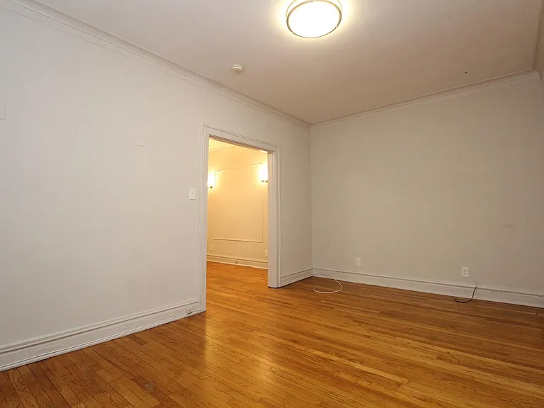 1953 N Cleveland Ave #3R — Photo 6