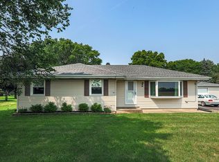 815 Bronk Rd, Joliet, IL 60404