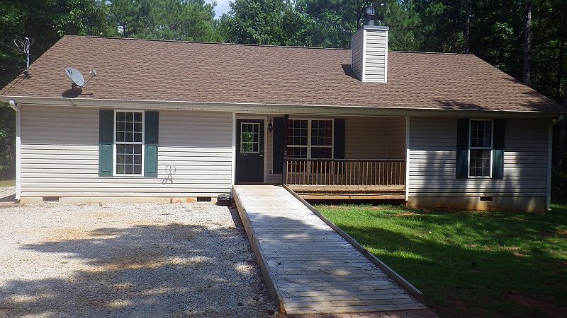 1st image of 305 E Murphy Ln