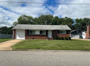 103 Belgrave Rd, Newport News, VA 23602