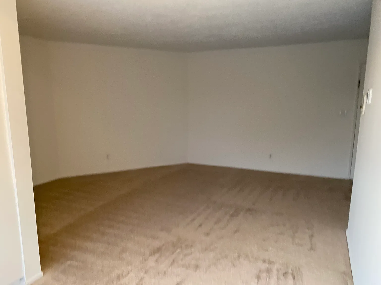 2 bed, 950 sqft, $2,850 — Photo 4