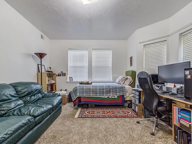 476 N Seven Peaks Blvd #112 — Photo 9