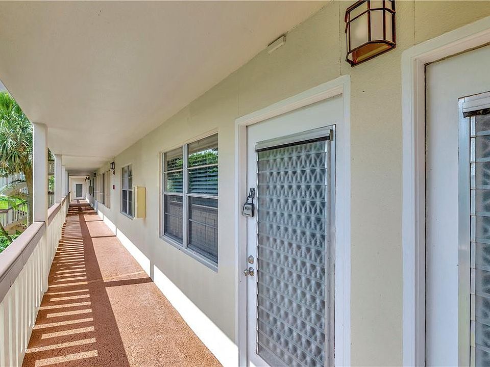1st image of 3101 Portofino Pt #E2
