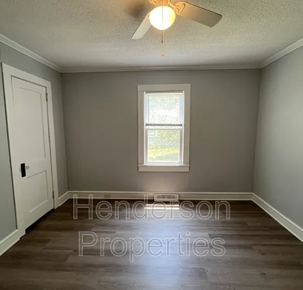 517 Concord Rd — Photo 9