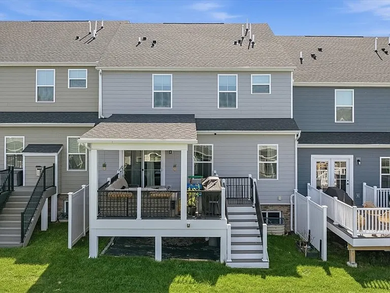 5203 Spruce Rd — Photo 29