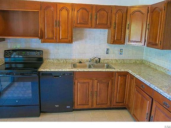5th image of 9520 Guthrie Ave