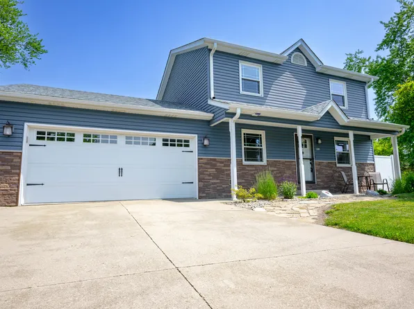 103 W Fourth South St, Chebanse, IL 60922