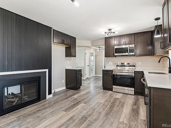 3rd image of 6913 Teller Court