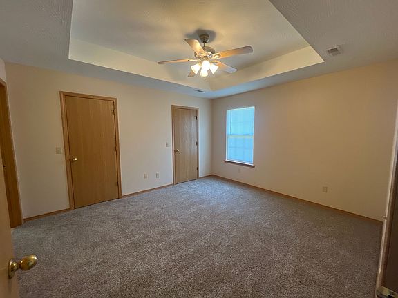 5th image of 137 Bailey Cir #B