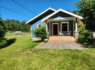 24026 Wax Orchard Rd SW, Vashon, WA 98070