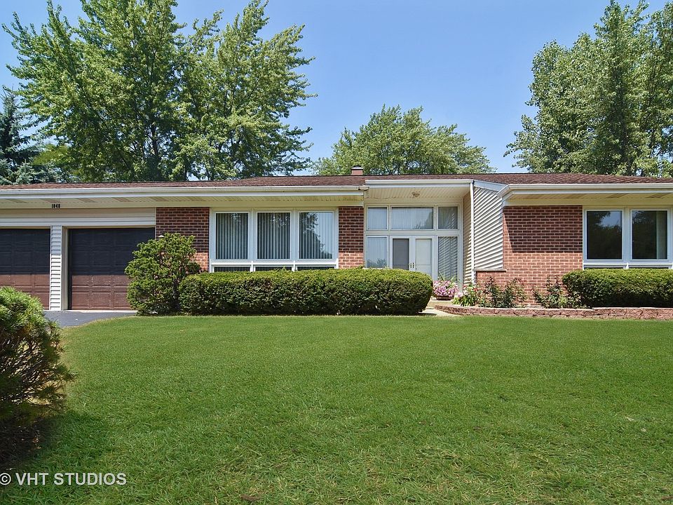 1st image of 1048 W Skylark Dr