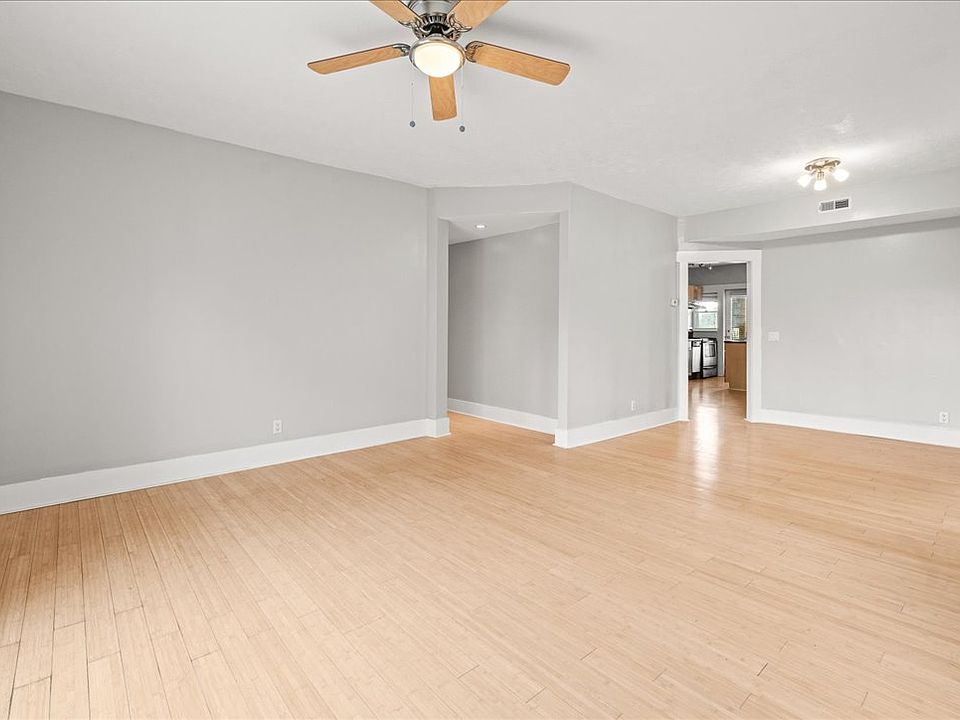 1st image of 213 S 26th Ave APT 4