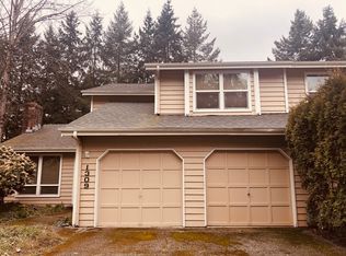 1309 140th Pl NE, Bellevue, WA 98007
