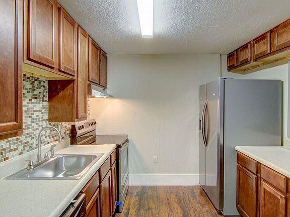 4th image of 6841 Ferris Hill St
