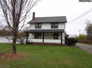 1496 North Rd SE, Warren, OH
