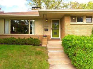 4800 Dawnview Ter, Golden Valley, MN 55422