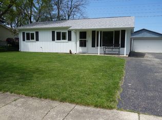 141 Valley Dr, Bolingbrook, IL 60440