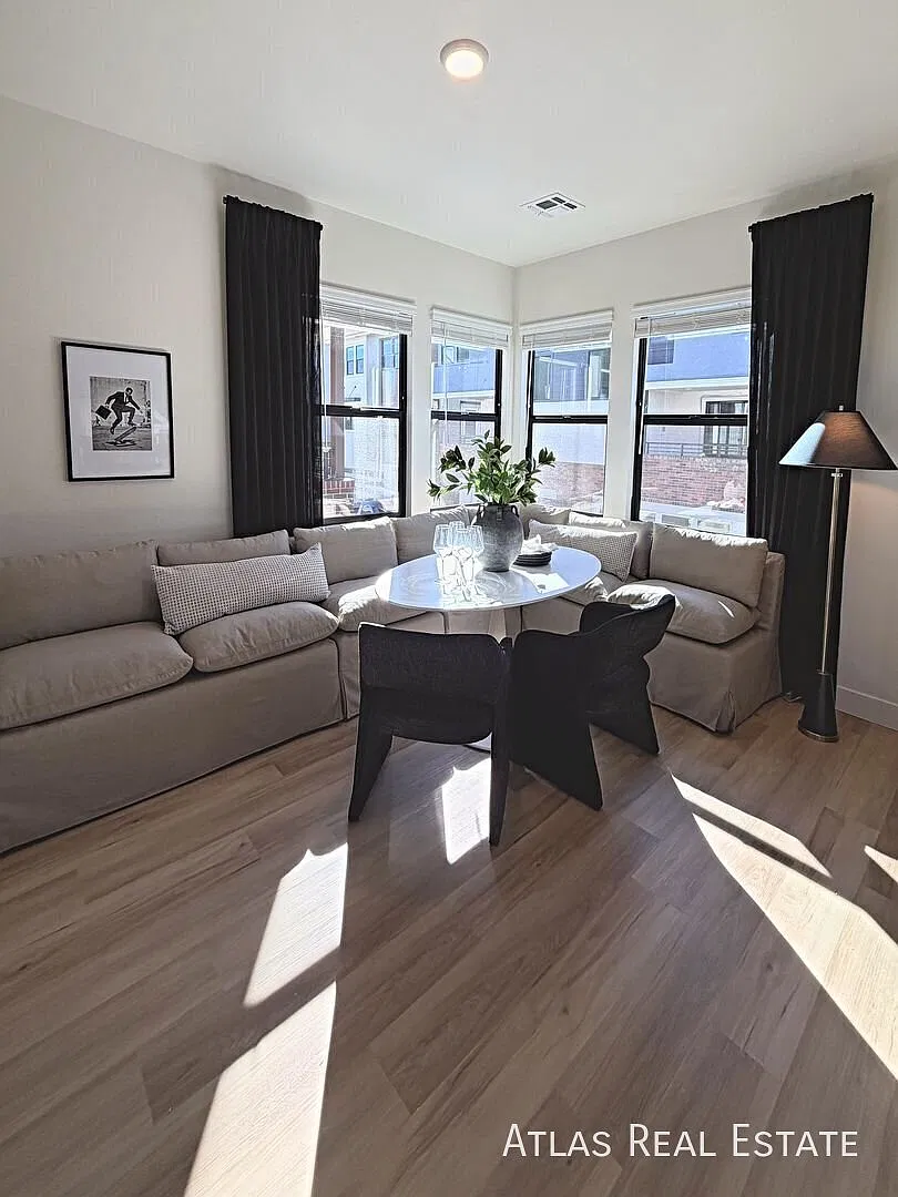 Beautiful Tempe Homes | Modern Features | Near Sloan Park | Starting at $3,895! — Photo 3