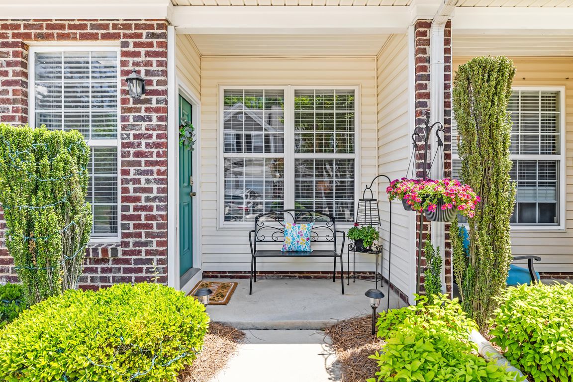 111 Channel Cove Ct-4
