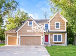 29805 W 185th St, Gardner, KS 66030