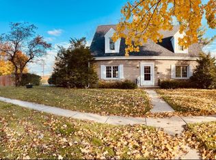 612 Frederick Ave, Fort Atkinson, WI 53538