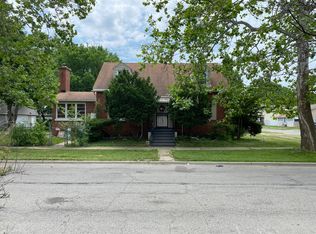 1901 S 2nd Ave, Maywood, IL