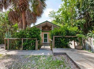 734 6th St, Cedar Key, FL 32625