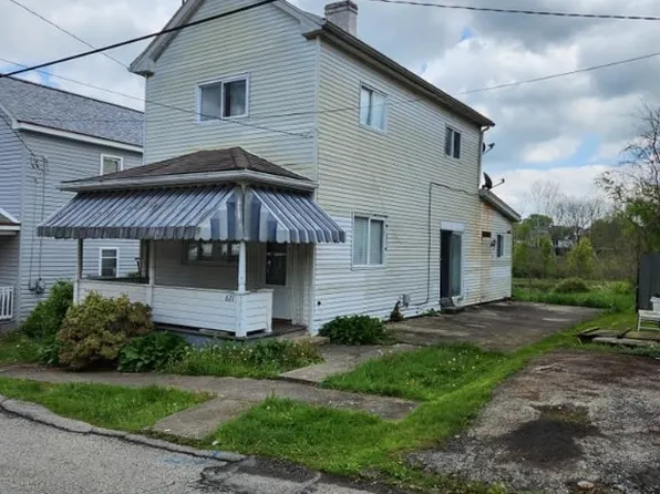 621 Garfield Ave, Scottdale, PA 15683