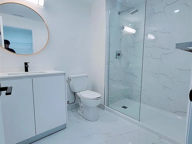 3340 Stella Cres #318 — Photo 11