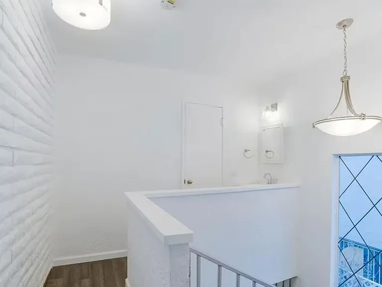 16 Reef St — Photo 11