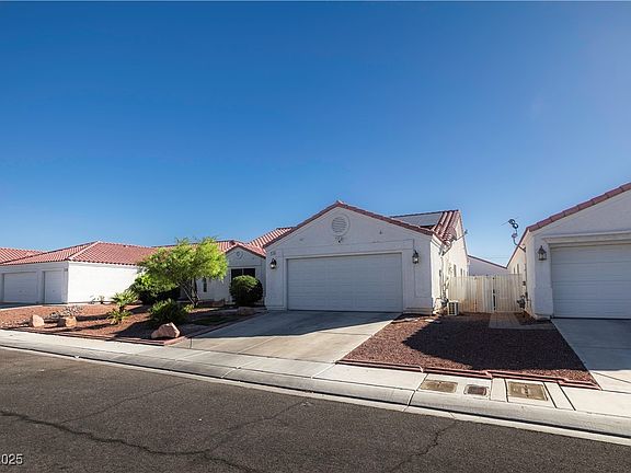 3rd image of 4720 Painted Hills St