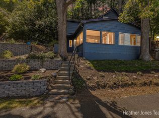 771 E Baldwin Lake Dr, Greenville, MI 48838